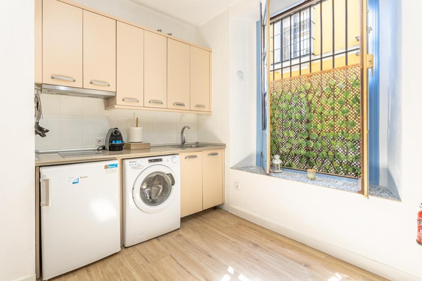 Sagunto Apartamento Sevilla